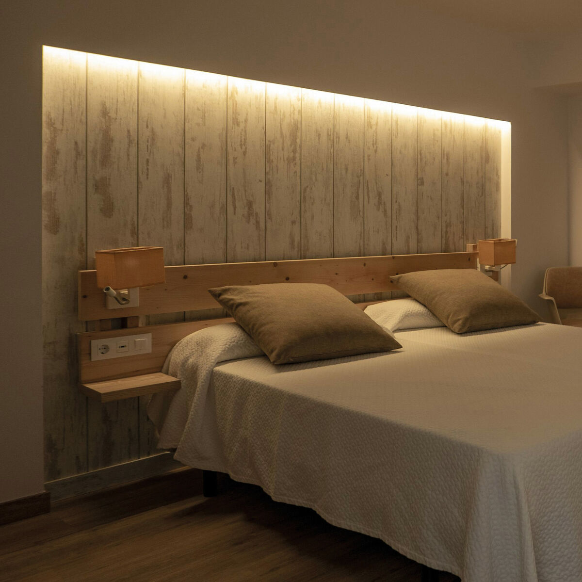 V7H3817B93B2B0706029F36D4A5BD5D6E94R7431532P9