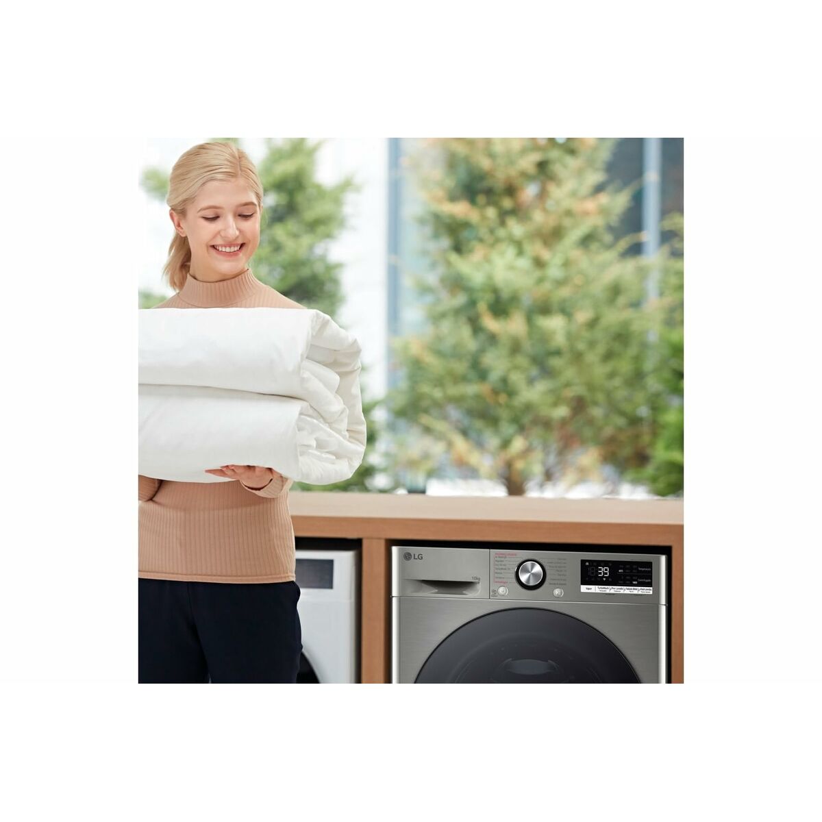 V2H65477EB2F9B8E379733917B7DDEB88E1R7488701P8